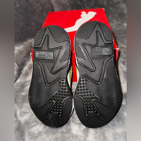 Puma RS-X Hard Drive PS size 12.5 kids high rise-yellow alert (Brand new in box) - Picture 8 of 11